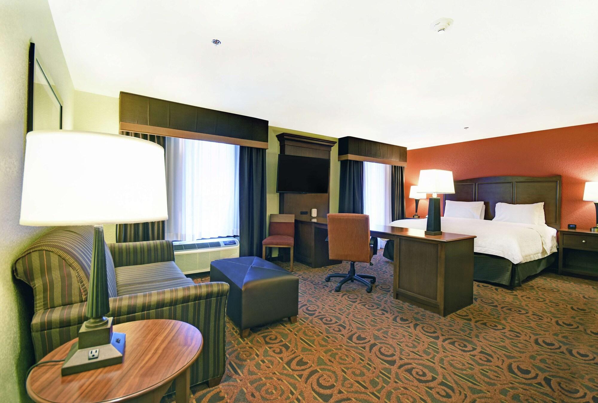 Hampton Inn & Suites Milwaukee/Franklin Франклин Экстерьер фото