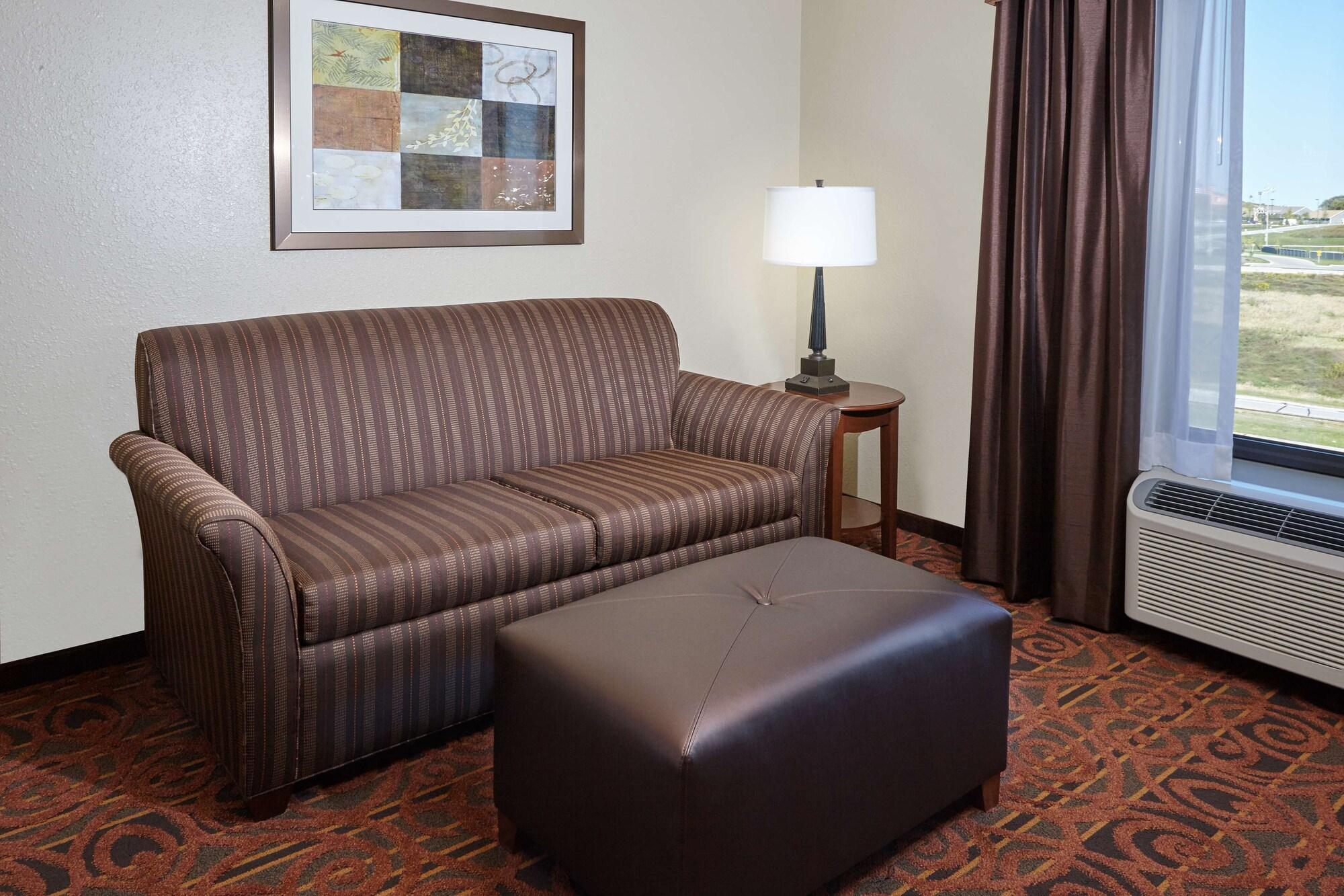 Hampton Inn & Suites Milwaukee/Franklin Франклин Экстерьер фото