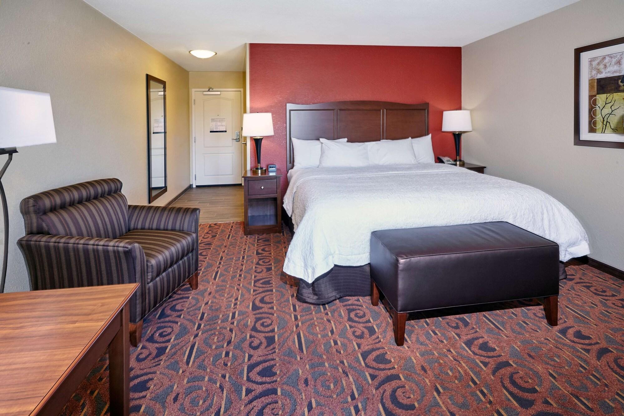 Hampton Inn & Suites Milwaukee/Franklin Франклин Экстерьер фото